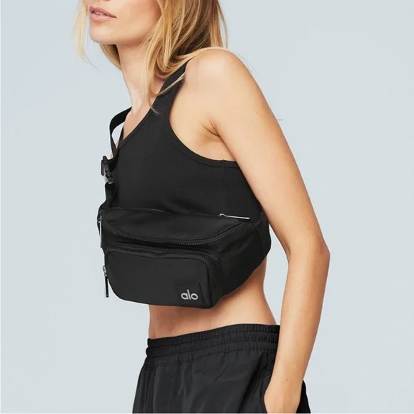 ALO Yoga Black Crossbody Bag - Picture 2 of 7